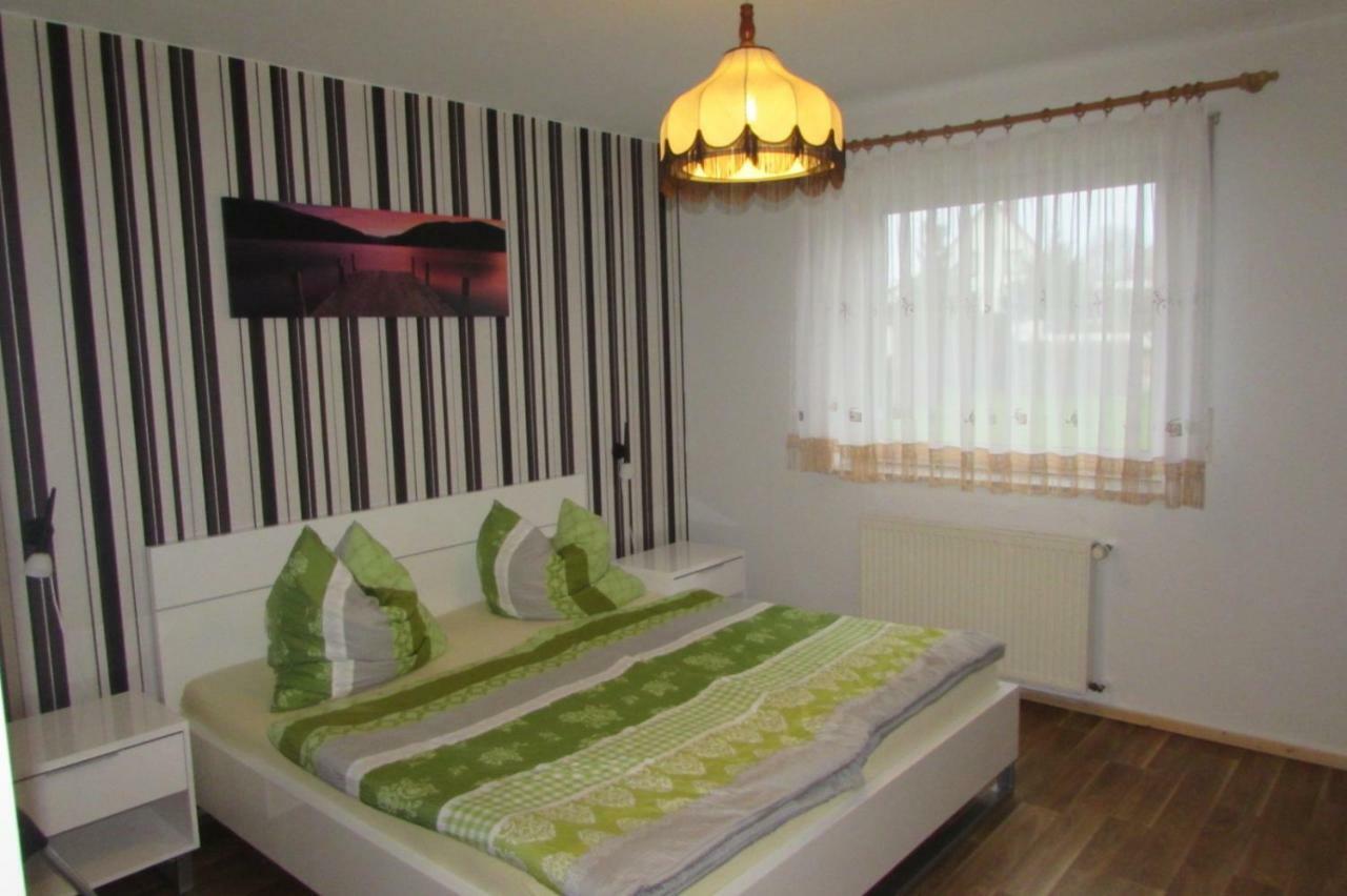 Apartament Ferienhaus Mit 2 Fewo In Mecklenburg Wesenberg Zewnętrze zdjęcie